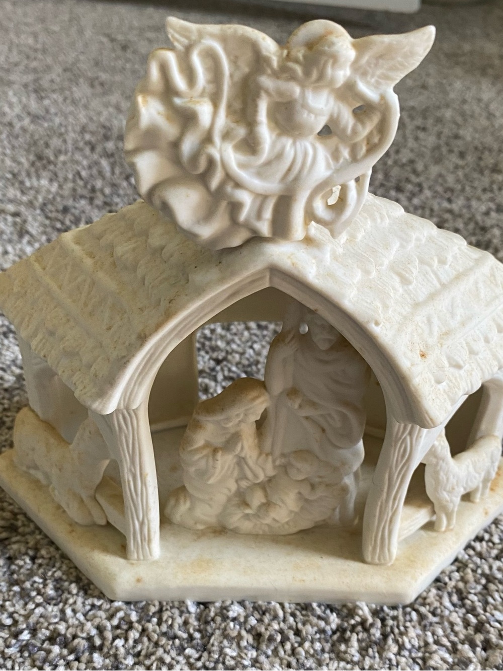 PartyLite Cream Ceramic Nativity Scene Sculpture